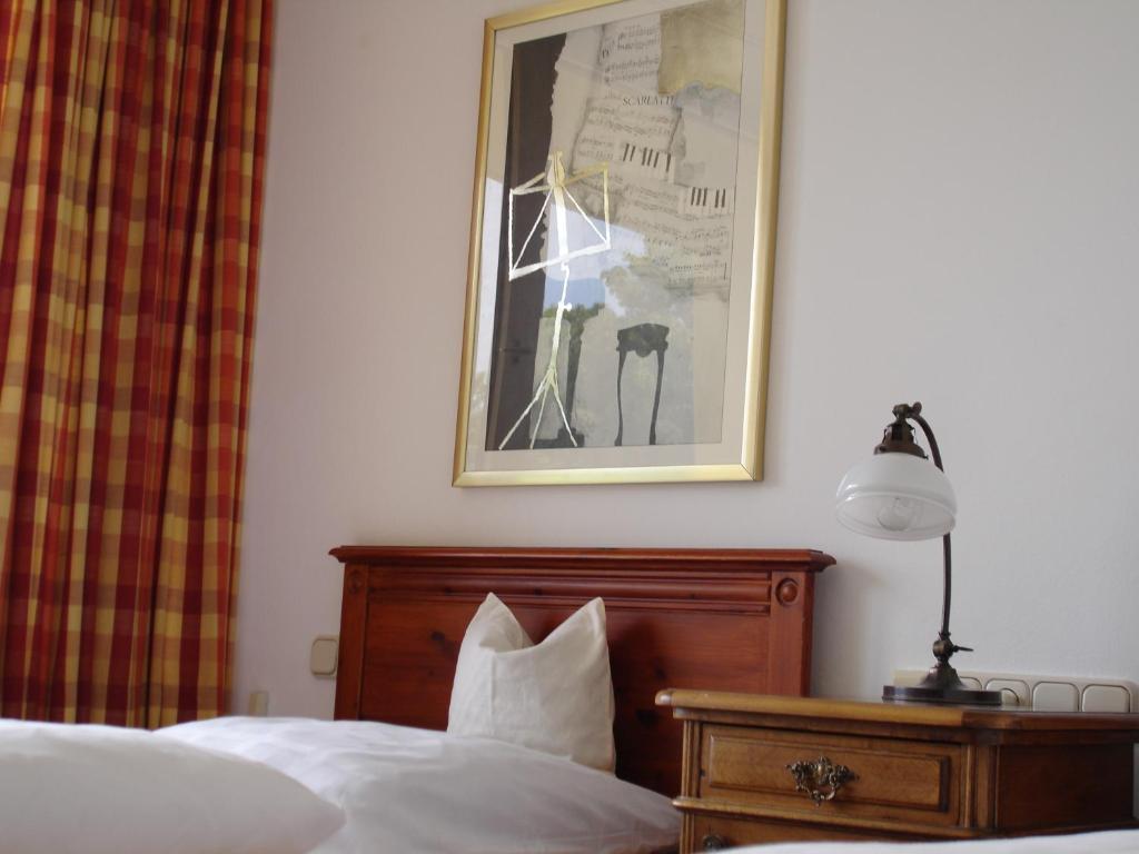 Landhotel Bayerische Alm ブルクハウゼン 部屋 写真